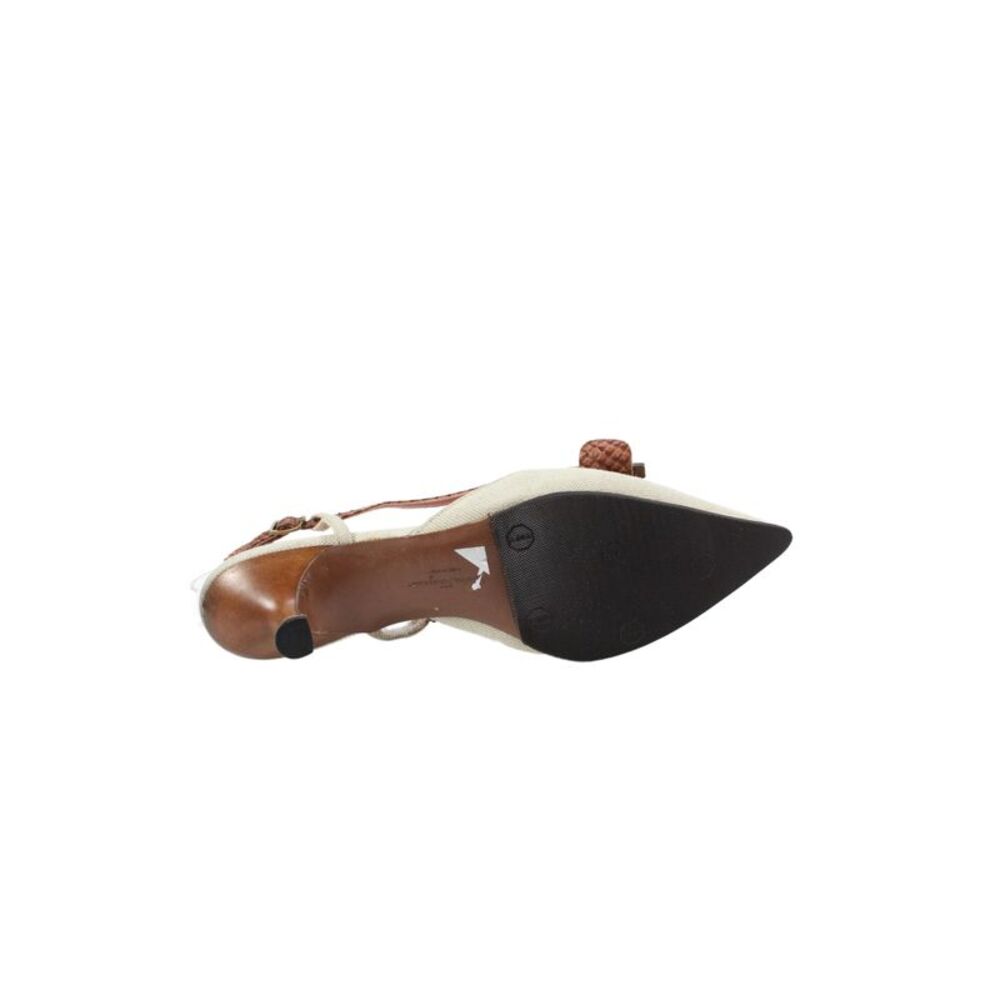 Salvatore Ferragamo Womens Pointed Toe Leather Slingback Sandals Beige Size 8.5 - Picture 4 of 5